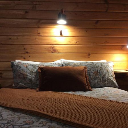 Alpine Lodge Motel Hanmer Springs Bagian luar foto