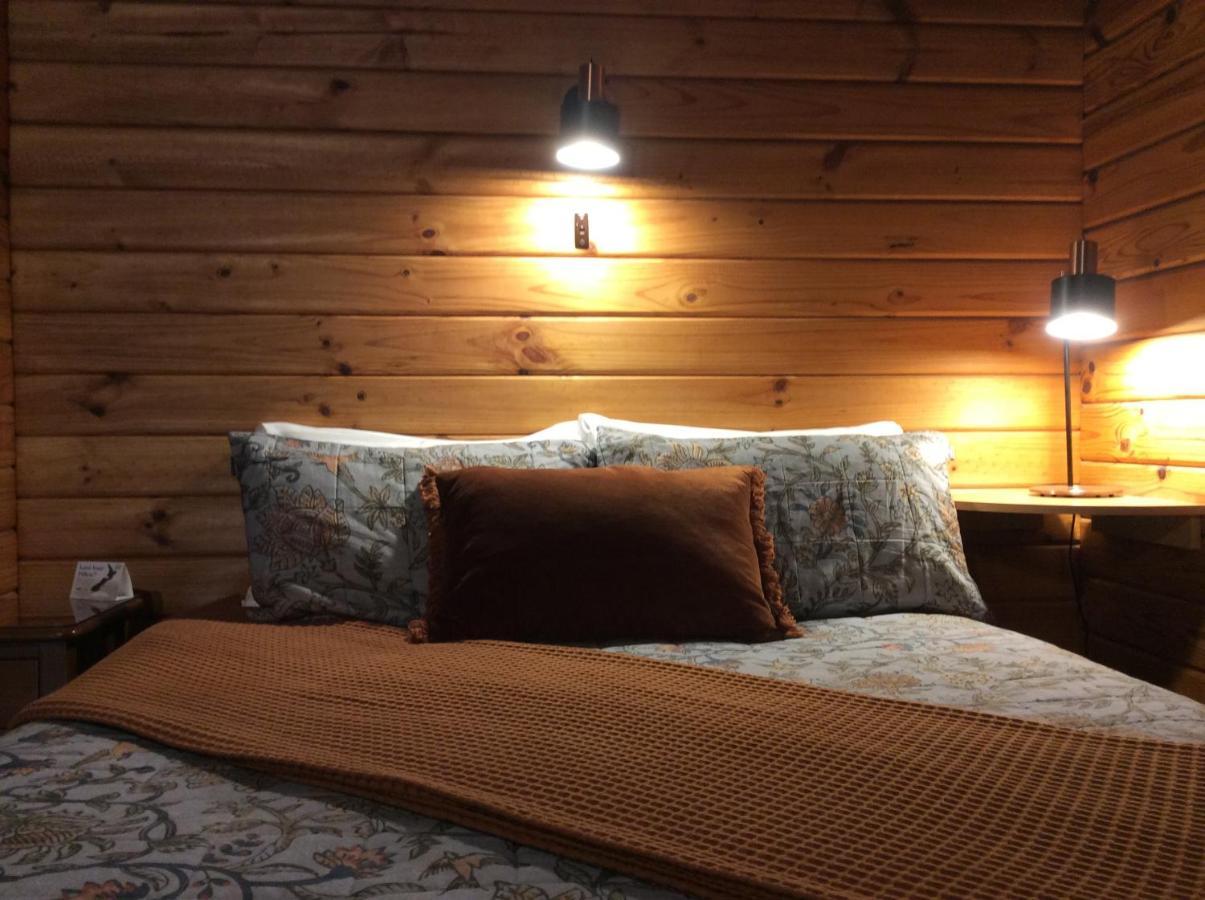Alpine Lodge Motel Hanmer Springs Bagian luar foto